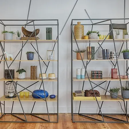 Lägenhet Architectural Gem In Bica